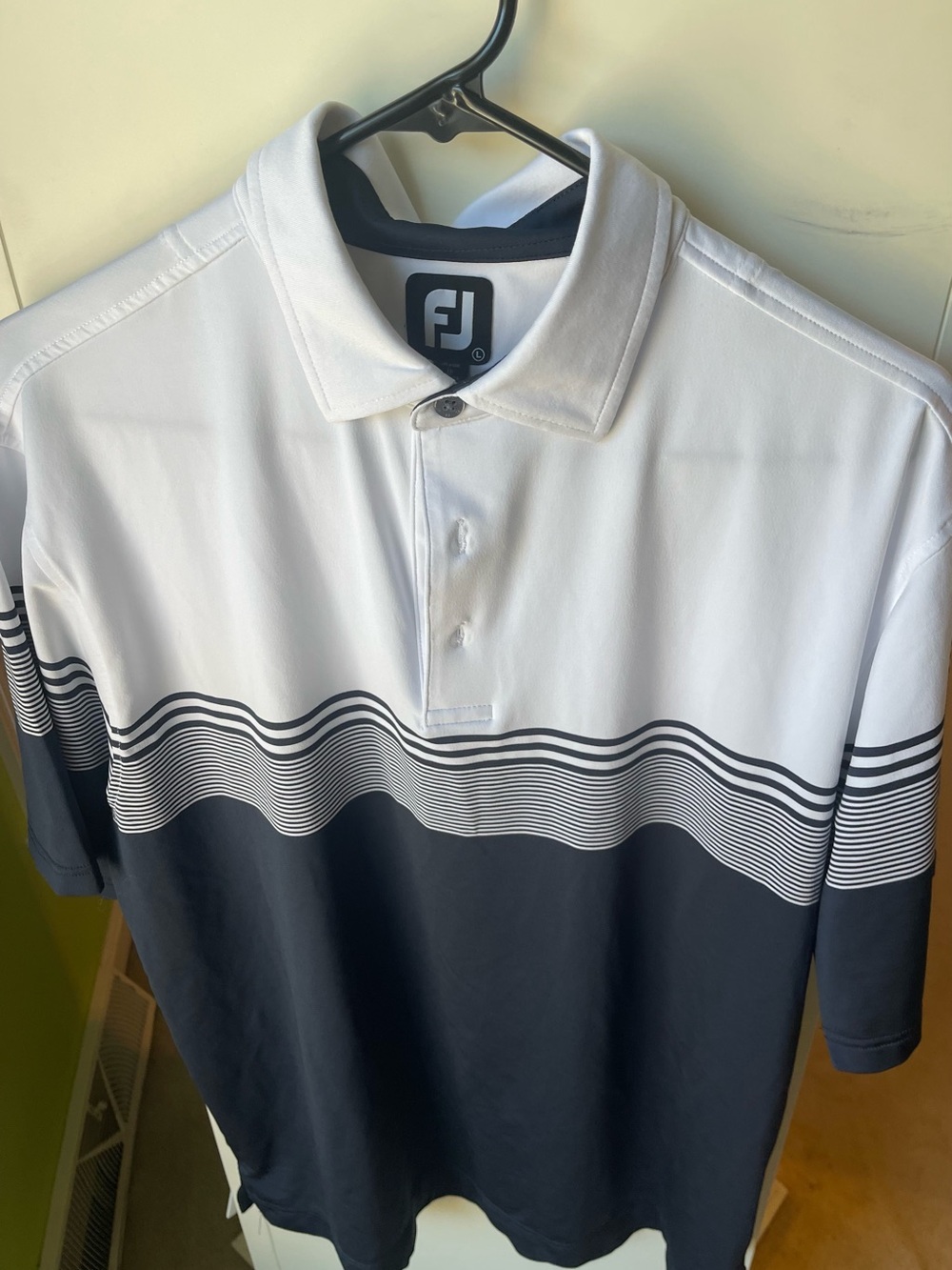 FootJoy Men’s White and Black Wave-Stripe Golf Polo